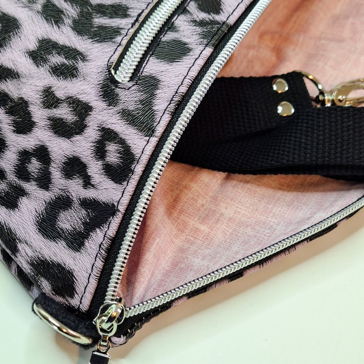 Bauchtasche XL "Catwalk"