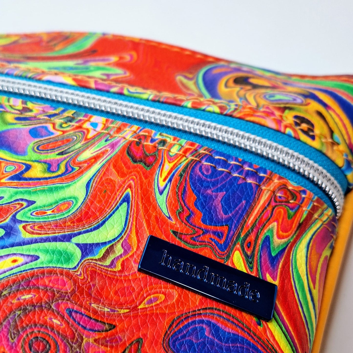 Tasche Schultertasche „Color Swirl“
