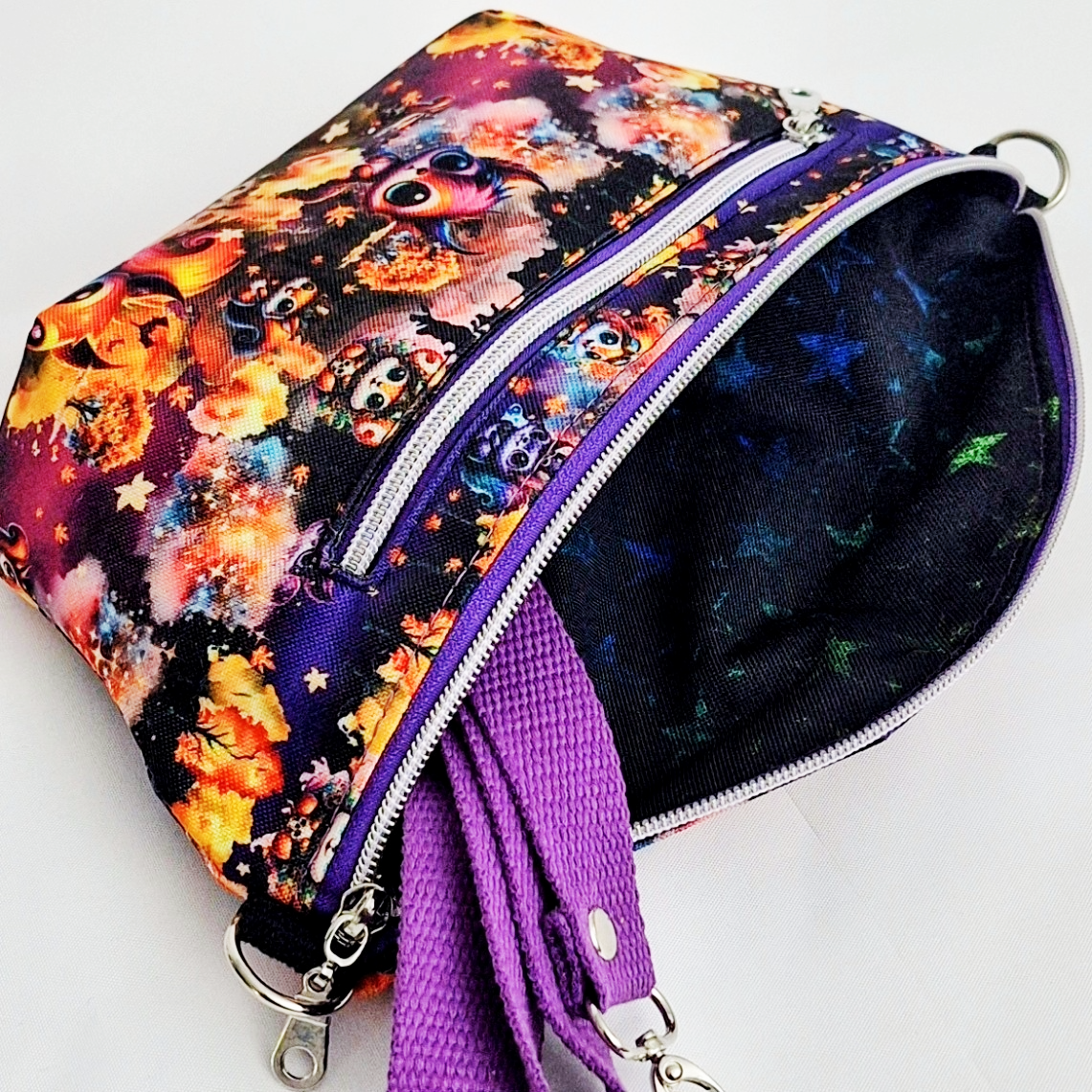 Bodybag Damen, Crossbody Tasche, Umhängetasche, wasserabweisende Tasche, kleine Schultertasche, handgemachte Tasche, Alltagstasche, Freizeittasche, Crossbody Bag Damen, praktische Bodybag.